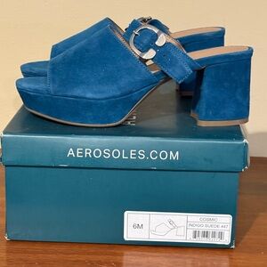 AEROSOLES Blue Suede Mules